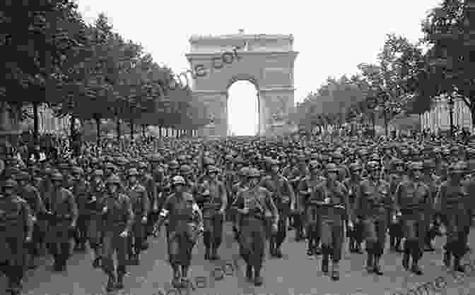 American Troops Parade Through Paris After The Armistice American Expeditionary Force: France 1917 1918 (Images Of War)